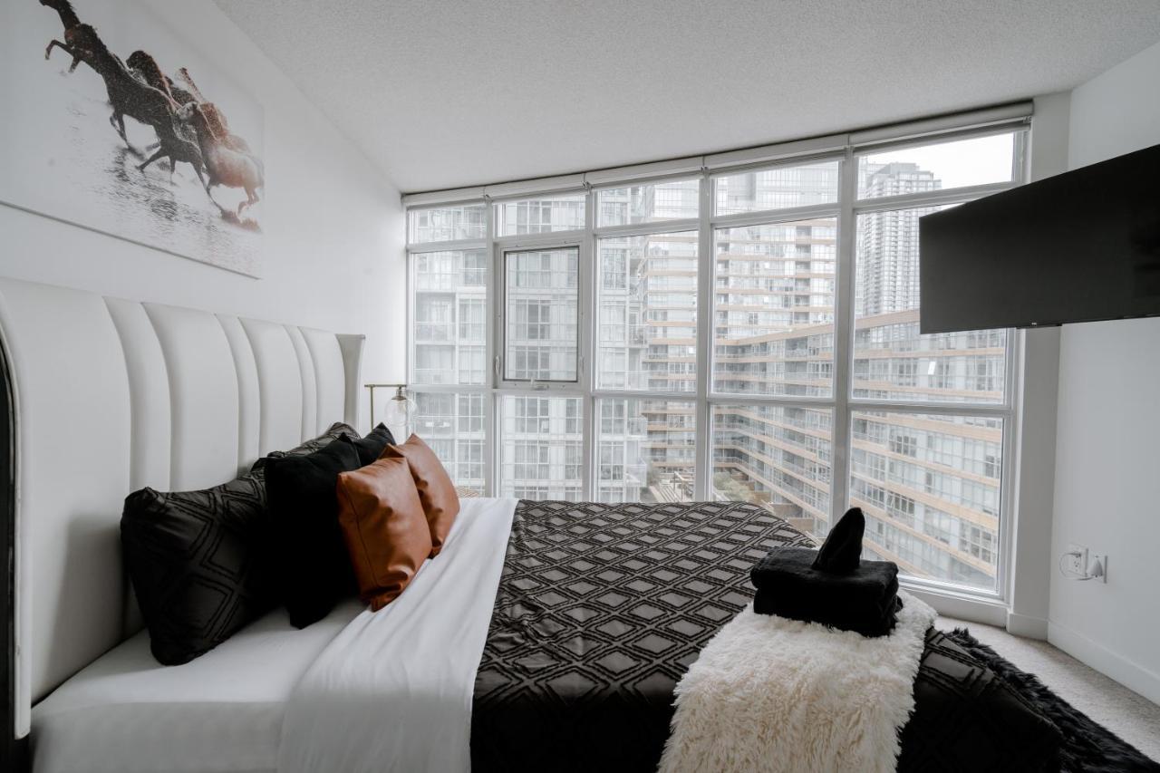 The Perfect Getaway Toronto Exterior foto