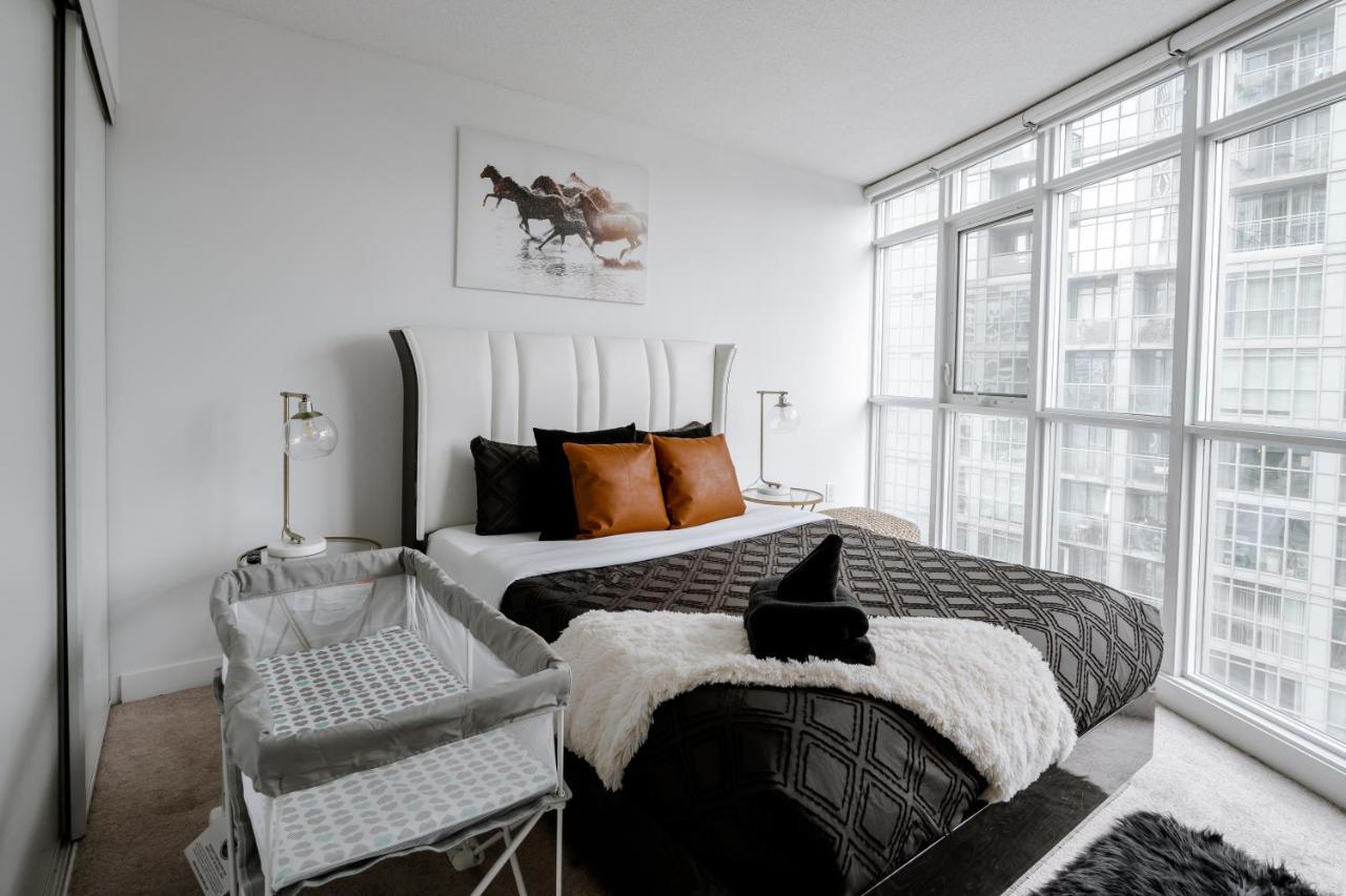 The Perfect Getaway Toronto Exterior foto
