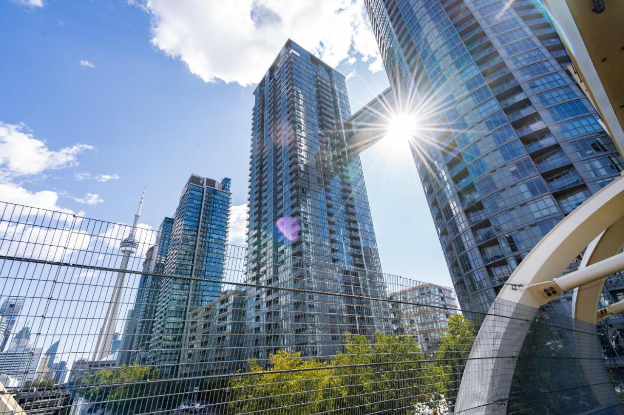 The Perfect Getaway Toronto Exterior foto